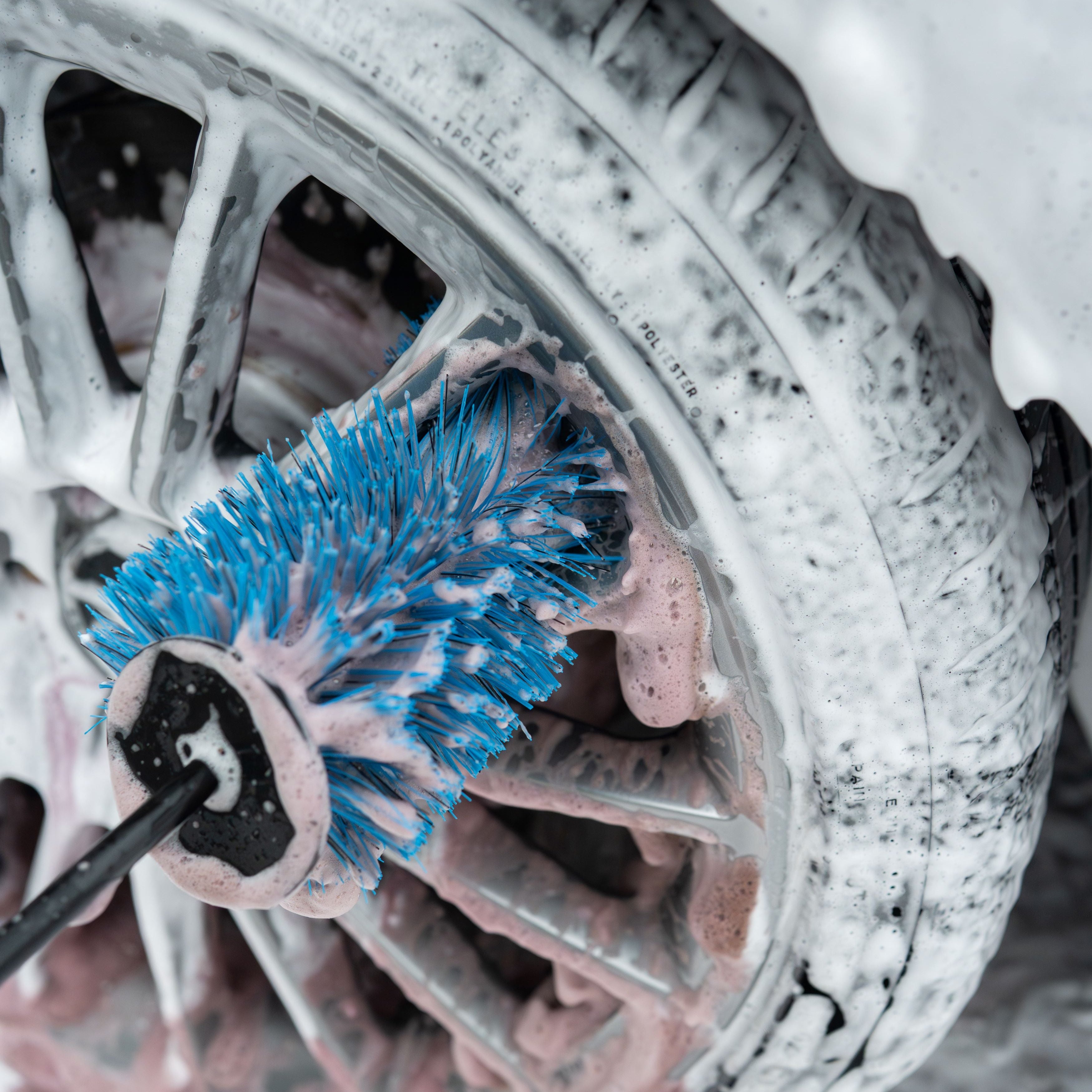 SD Long Reach Wheel Brush